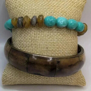 Gara Danielle Brass & Wood Look Bangle Bracelet & Turquoise Bead Bracelet Set